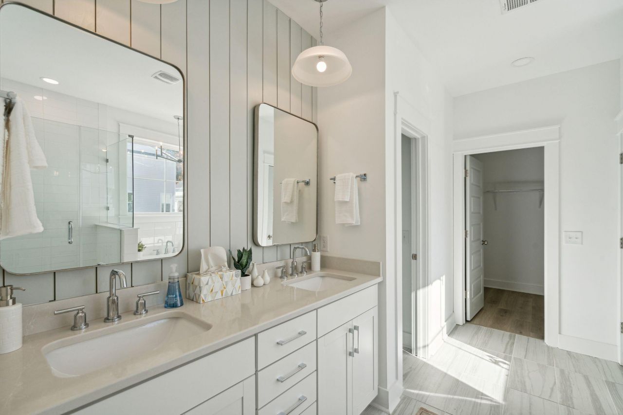 2151 Arthur Rose Lane Photo 13