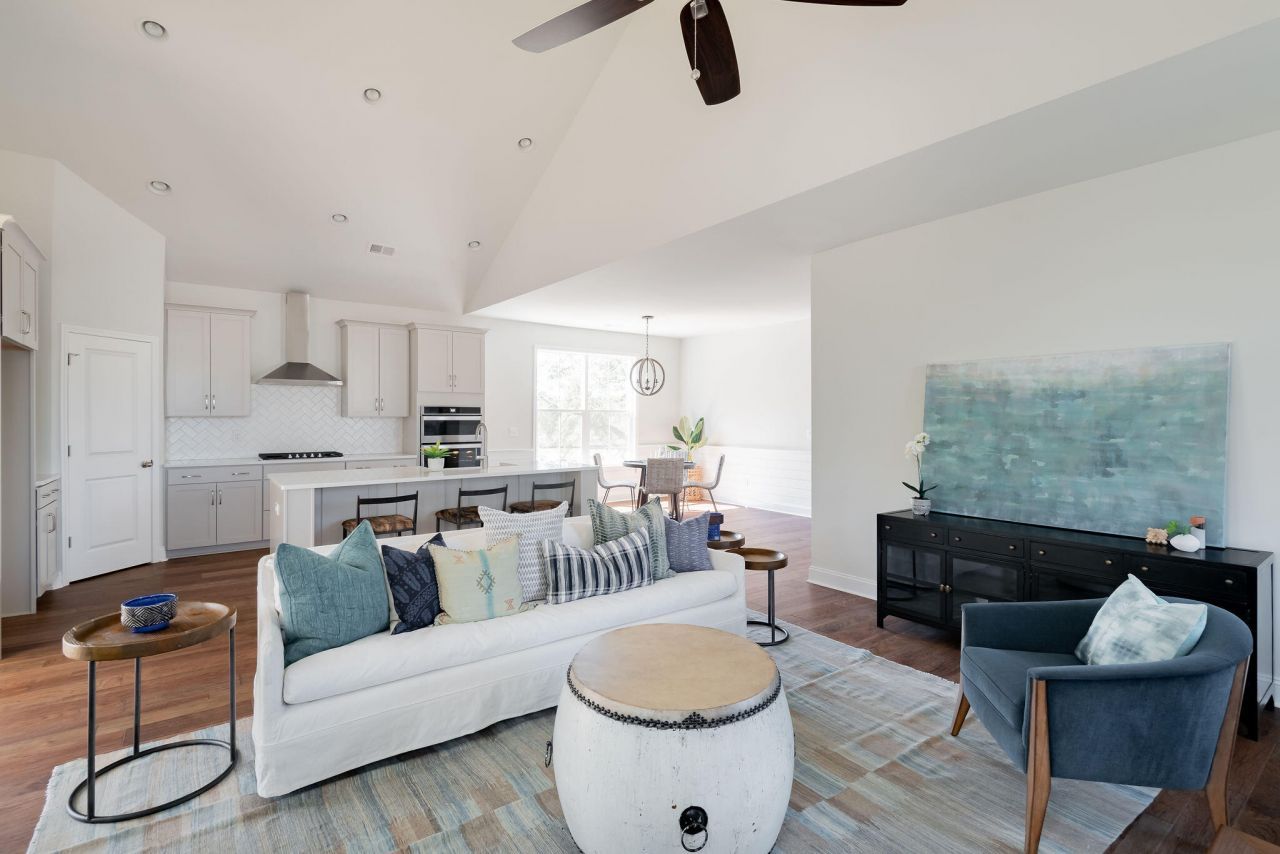 2151 Arthur Rose Lane Photo 22