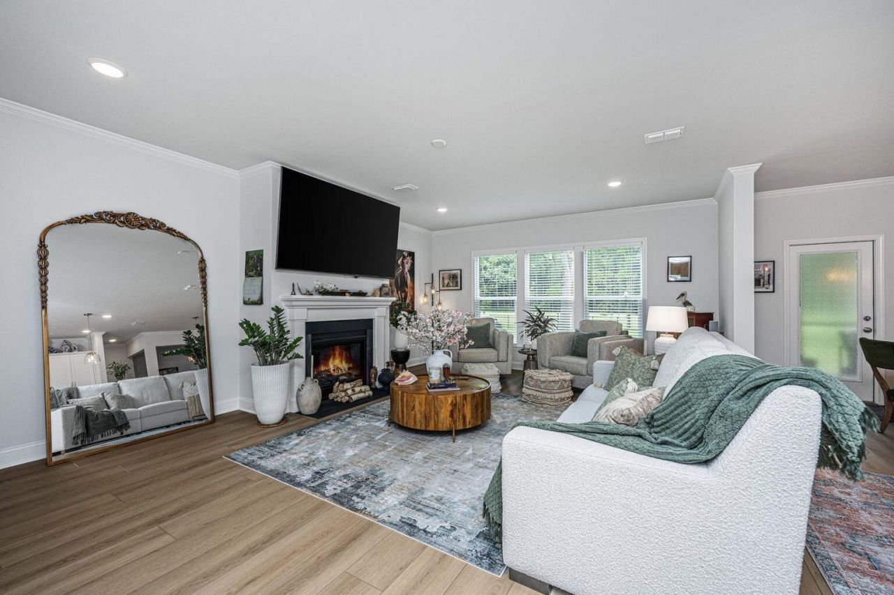 4287 Hugh Bennett Drive Photo 17