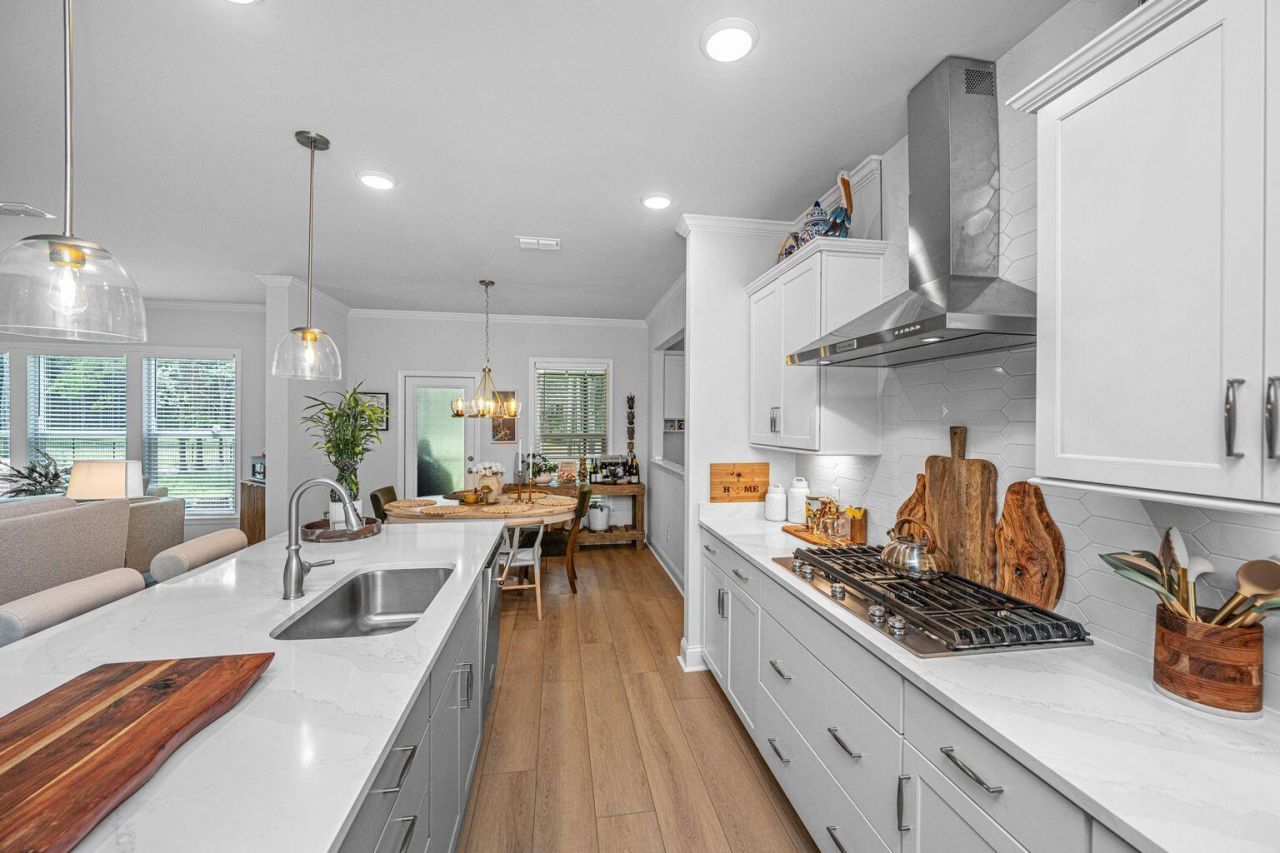 4287 Hugh Bennett Drive Photo 22