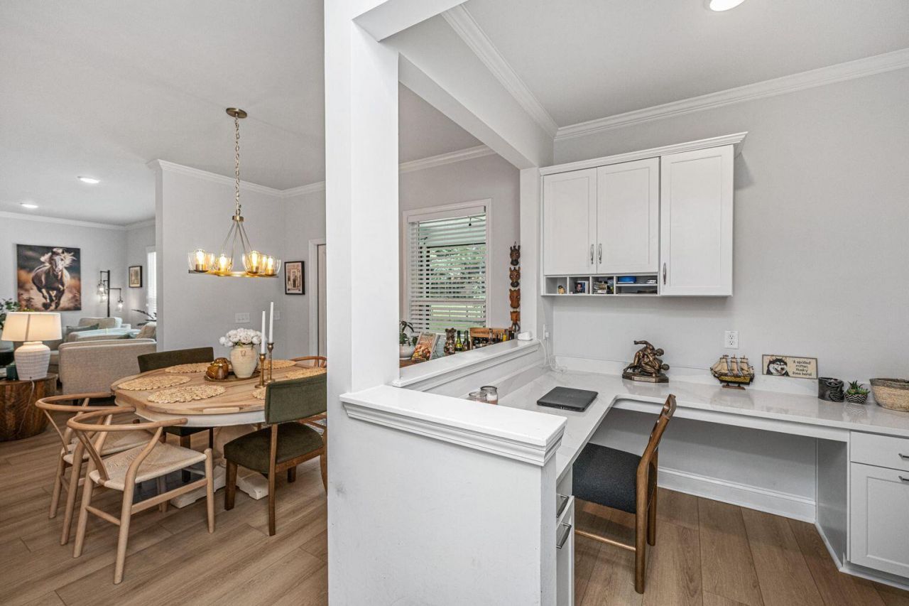 4287 Hugh Bennett Drive Photo 26