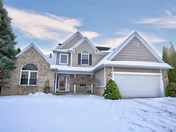 2238 Antrim Court, Davison Twp, MI 48423