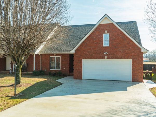 114 Chase Cir, Winchester, TN 37398