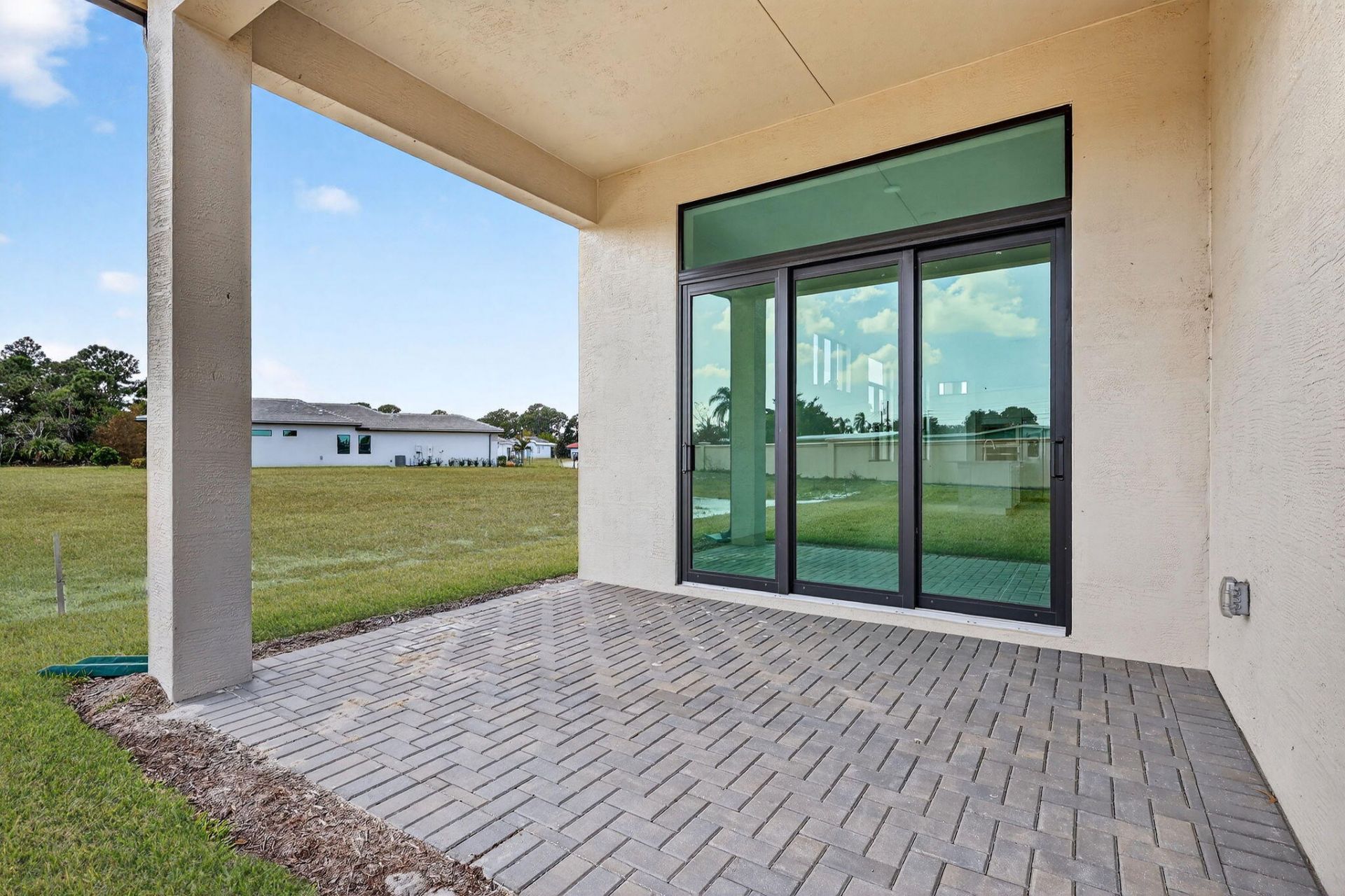 320 SE Via Sangro, Port Saint Lucie, FL 34952 Photo
