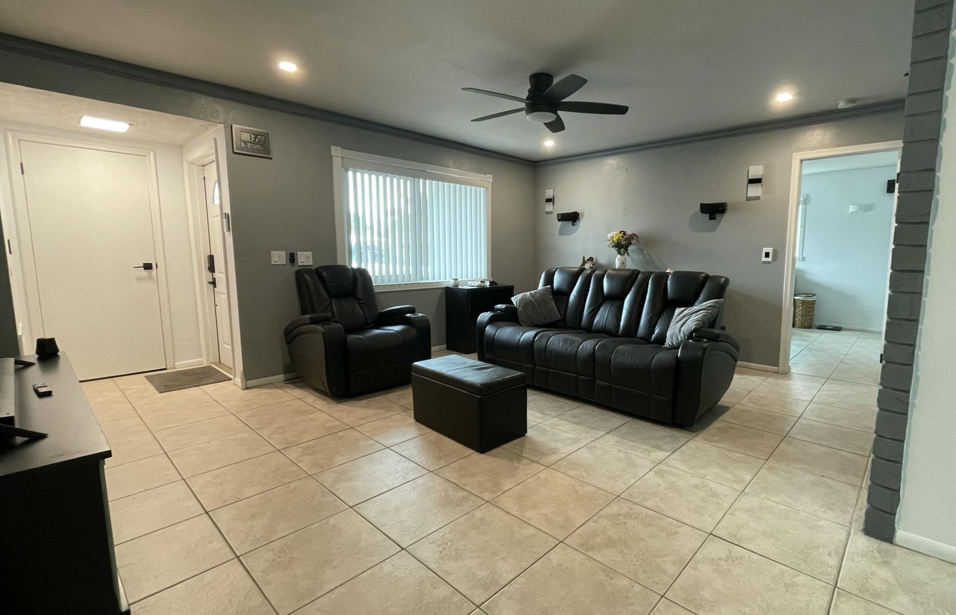 9282 NW 24th Place, Sunrise, FL 33322 Photo