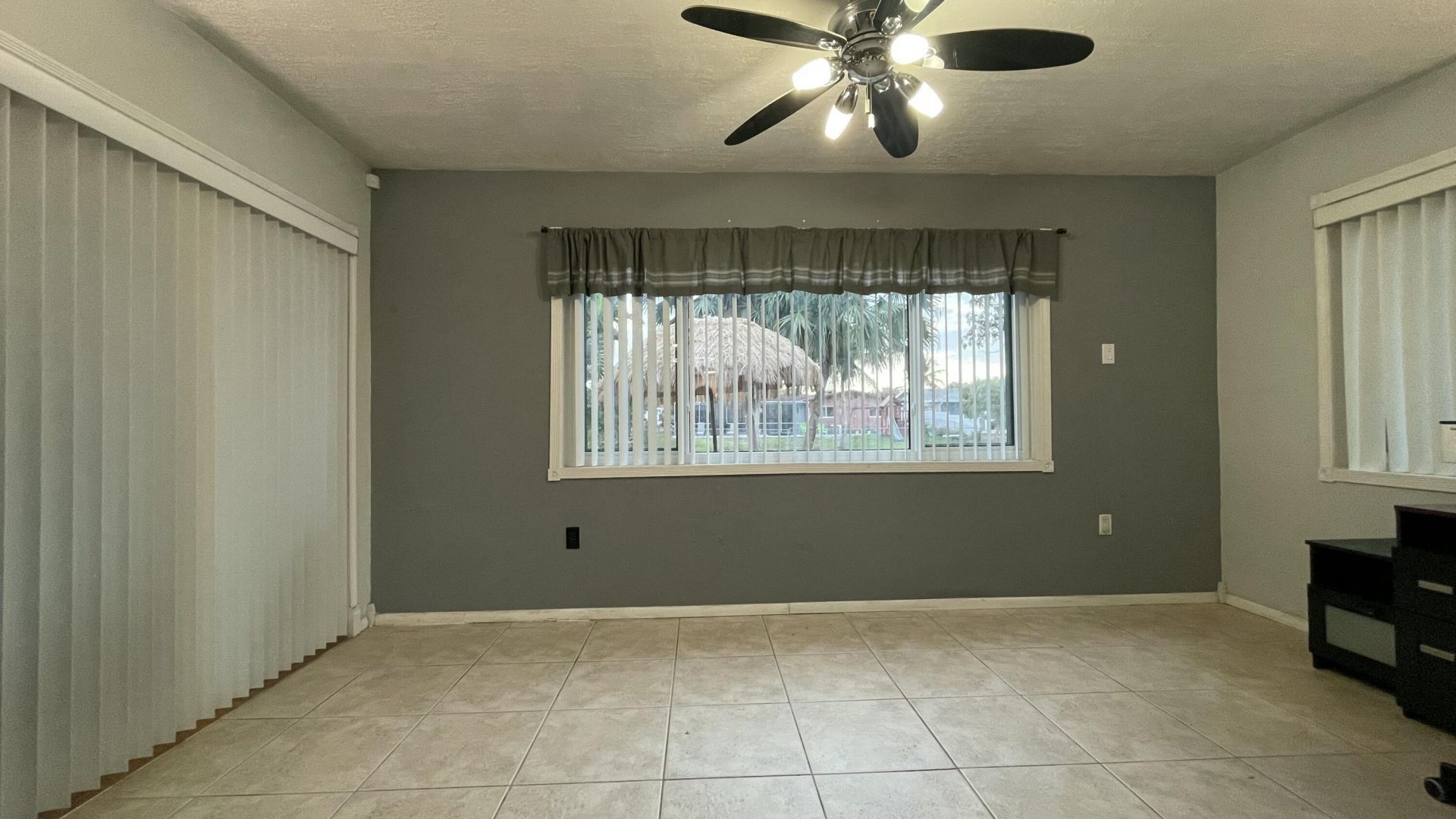 9282 NW 24th Place, Sunrise, FL 33322 Photo