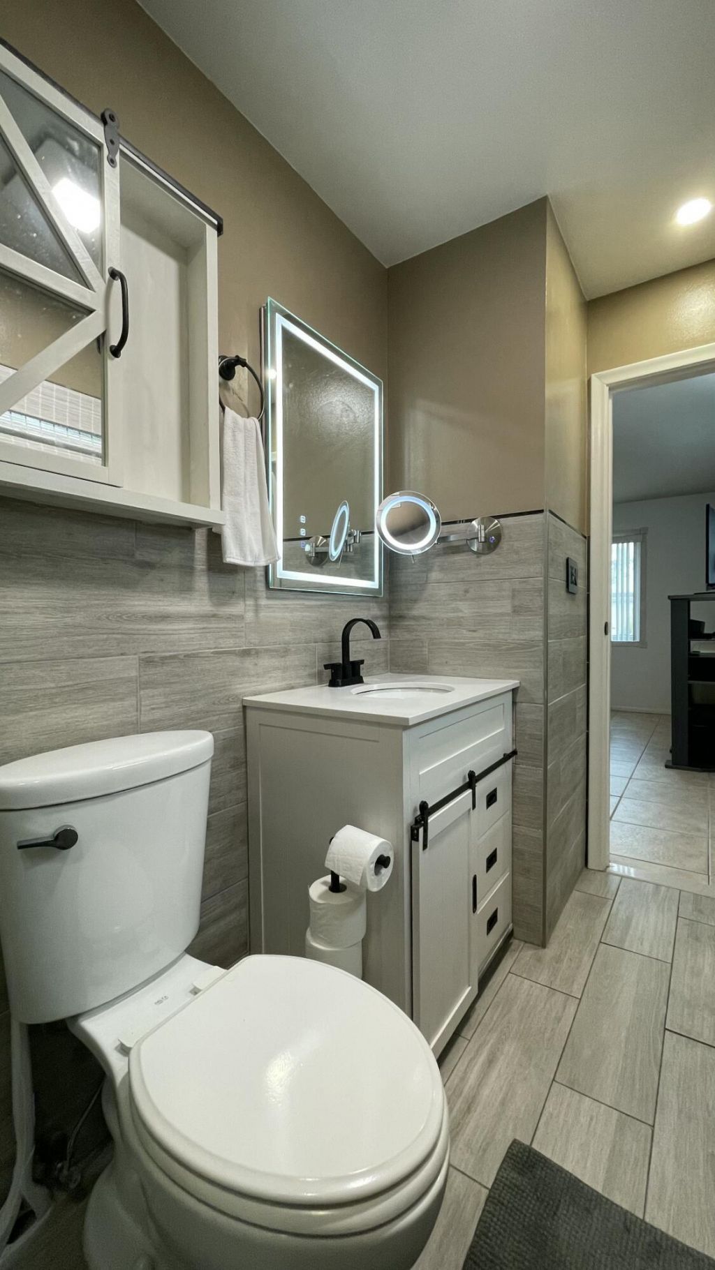 9282 NW 24th Place, Sunrise, FL 33322 Photo