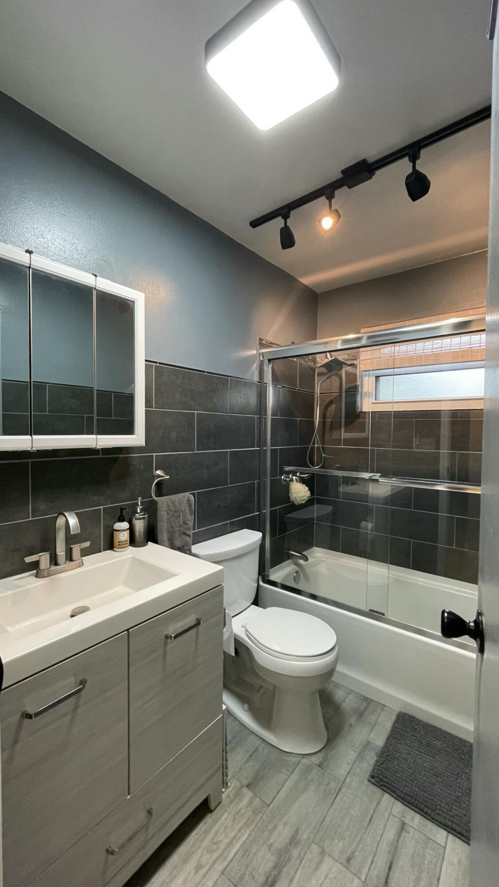 9282 NW 24th Place, Sunrise, FL 33322 Photo