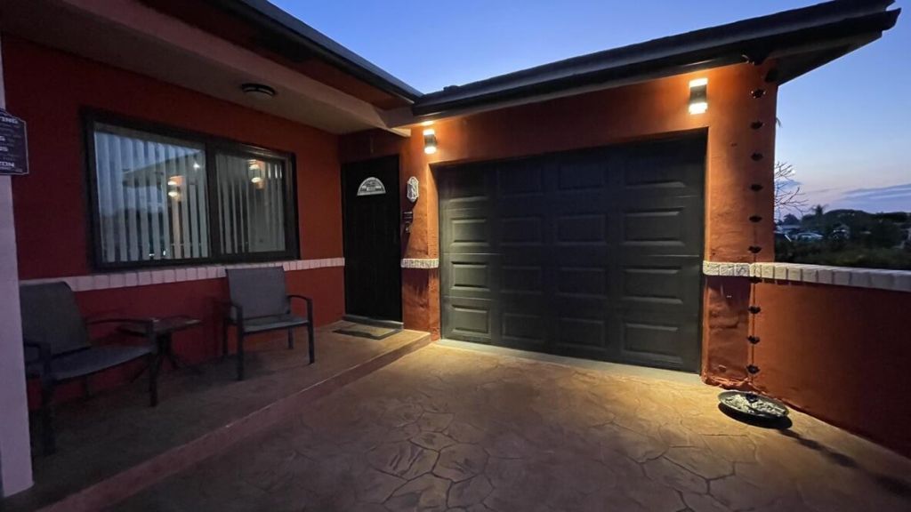 9282 NW 24th Place, Sunrise, FL 33322 Photo