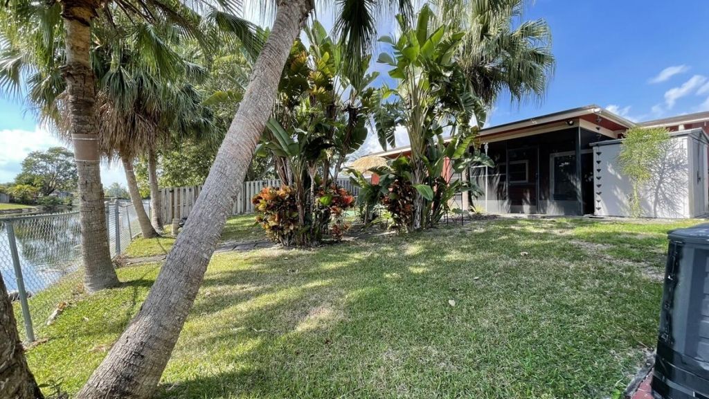 9282 NW 24th Place, Sunrise, FL 33322 Photo