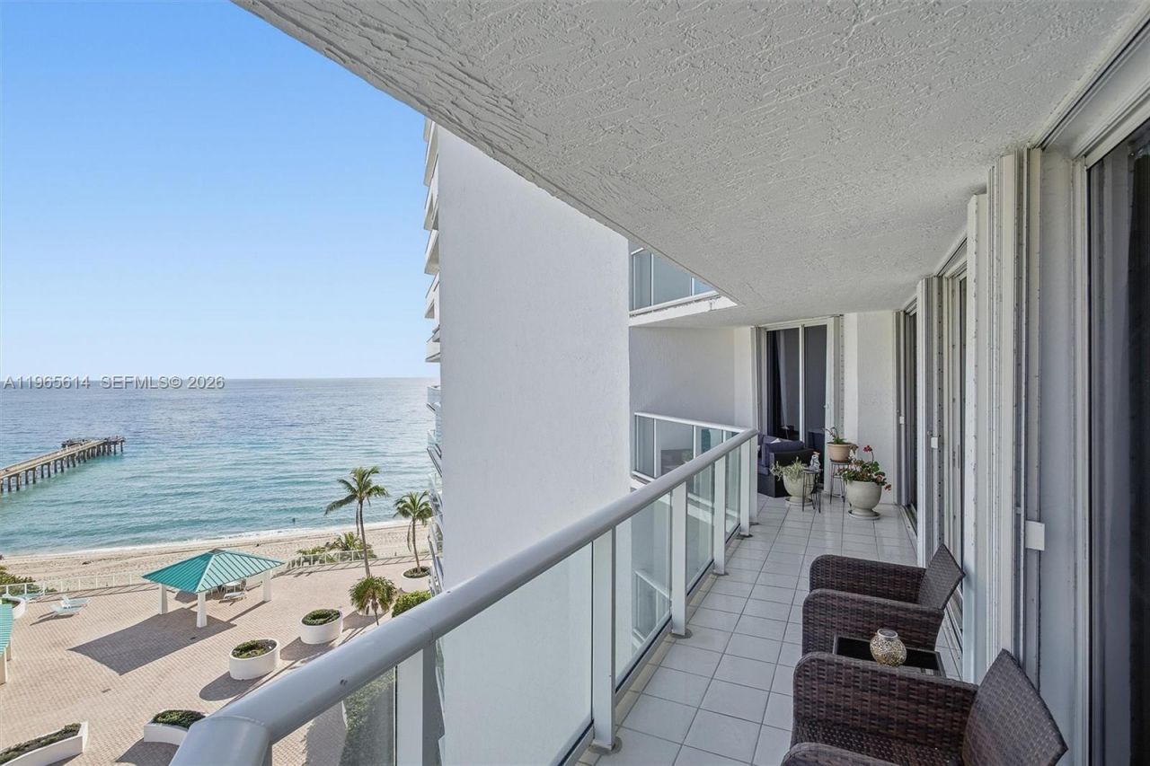 16485 Collins Ave , Unit 1034, Sunny Isles Beach, FL 33160 Photo