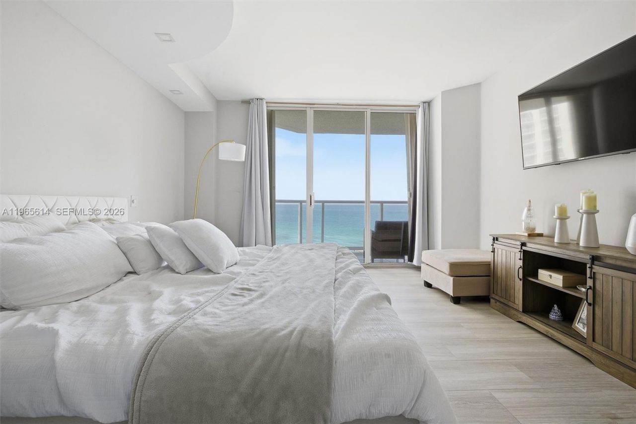 16485 Collins Ave , Unit 1034, Sunny Isles Beach, FL 33160 Photo