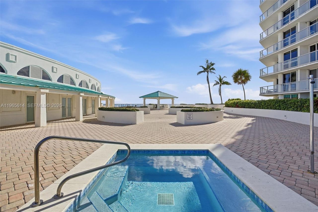 16485 Collins Ave , Unit 1034, Sunny Isles Beach, FL 33160 Photo