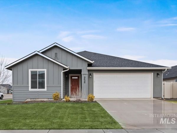8436 E Copenhaver St, Nampa, ID 83687