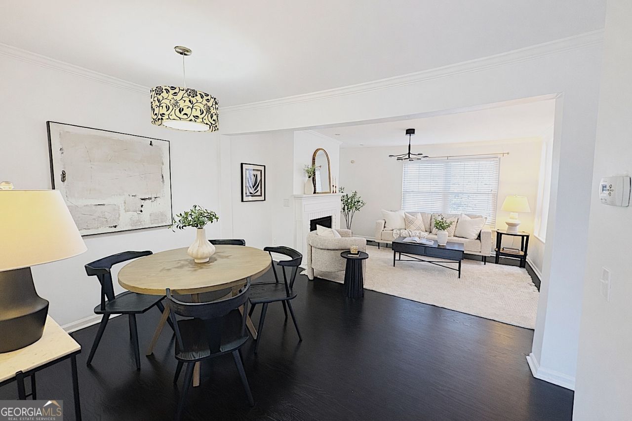 4406 Chowning Way, Dunwoody, GA 30338 Main Photo