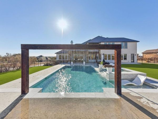 604 Brave Face ST, Leander, TX 78641