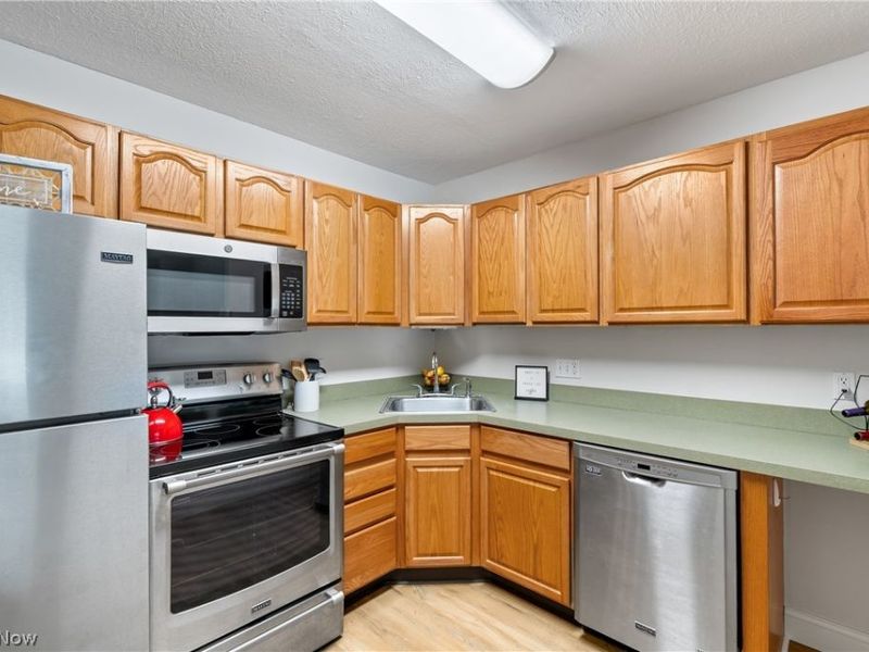 1273 Meadow Run, Copley, OH 44321 Photo 9