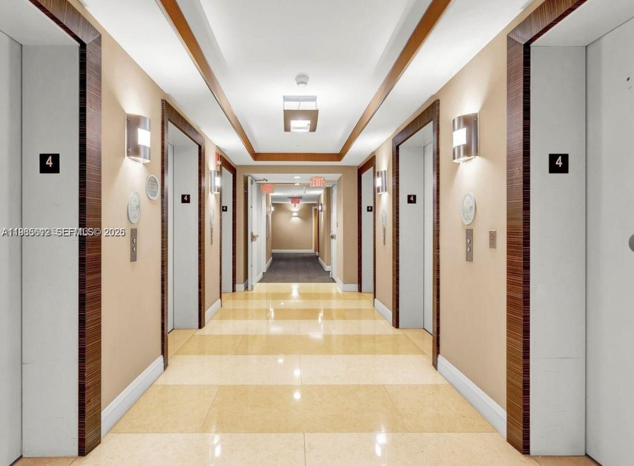 244 Biscayne Blvd , Unit 440, Miami, FL 33132 Photo