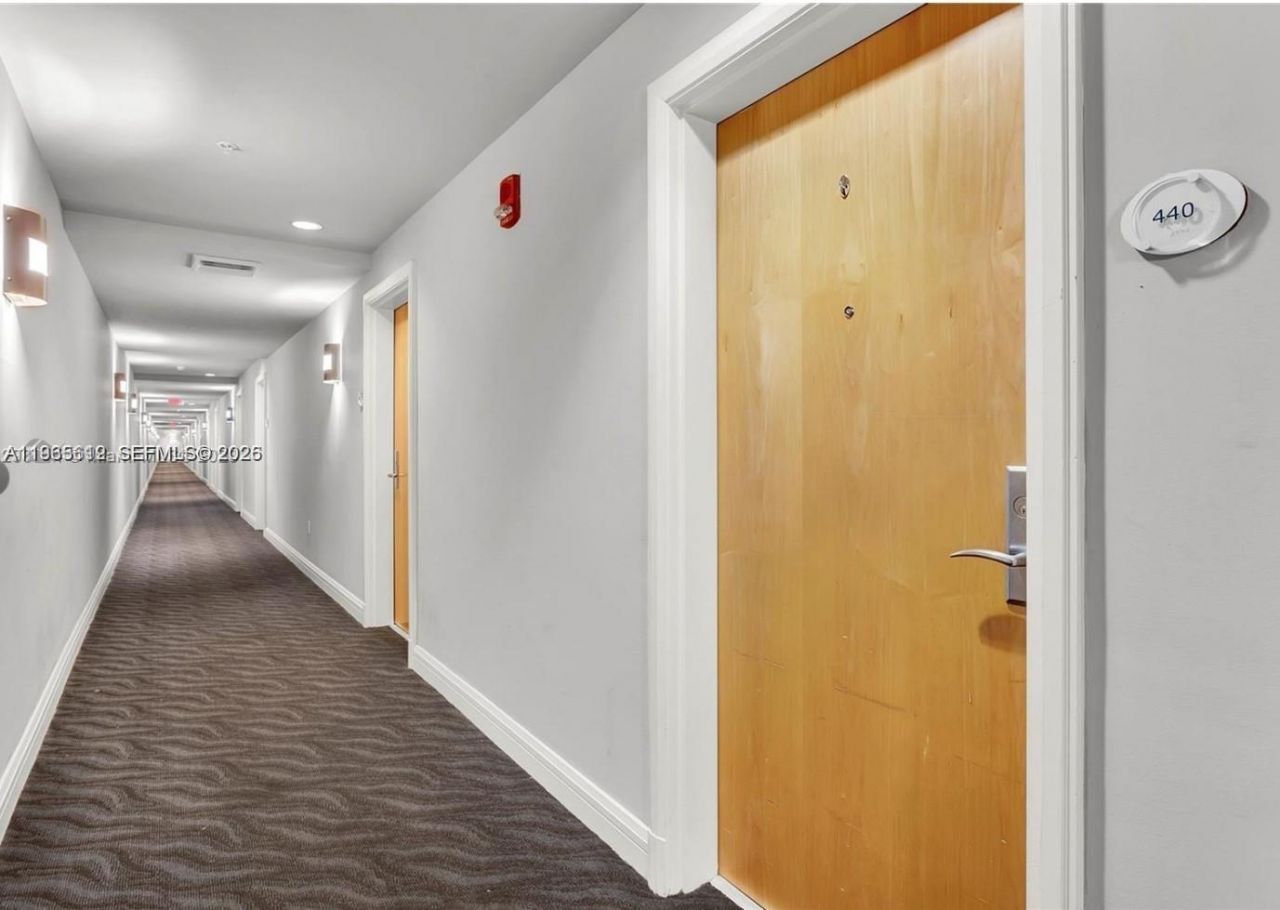 244 Biscayne Blvd , Unit 440, Miami, FL 33132 Photo