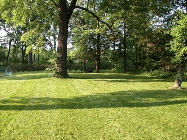 355 E Blodgett Avenue, Lake Bluff, IL 60044