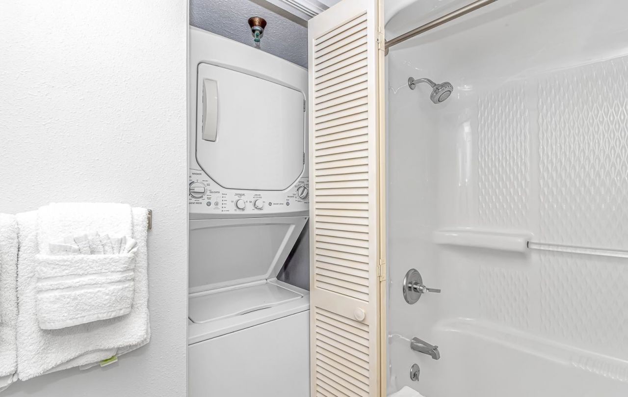 5308 N Ocean Blvd. Photo 17