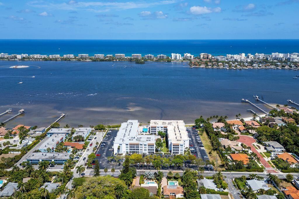 1502 S Lakeside Drive, Unit #303, Lake Worth Beach, FL 33460 Photo