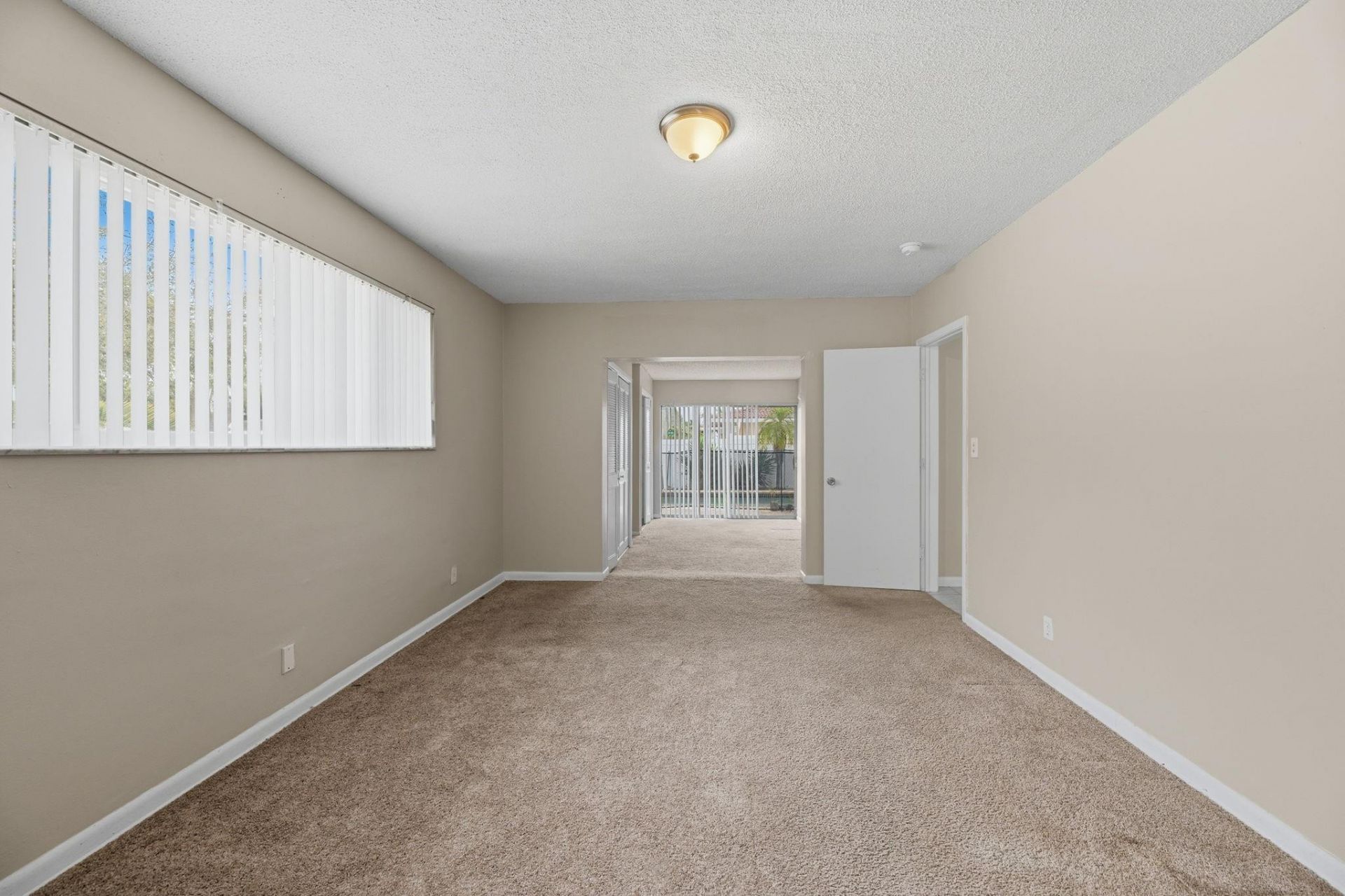 6110 NE 19th Ave, Fort Lauderdale, FL 33308 Photo