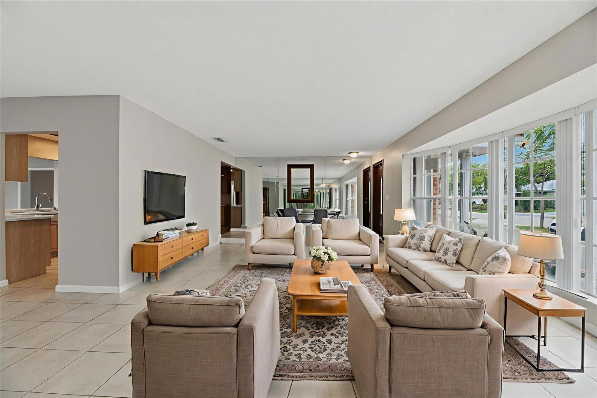 6110 NE 19th Ave, Fort Lauderdale, FL 33308 Photo