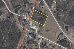 1045 Highway 1 N, Cassatt 2b  photo 4