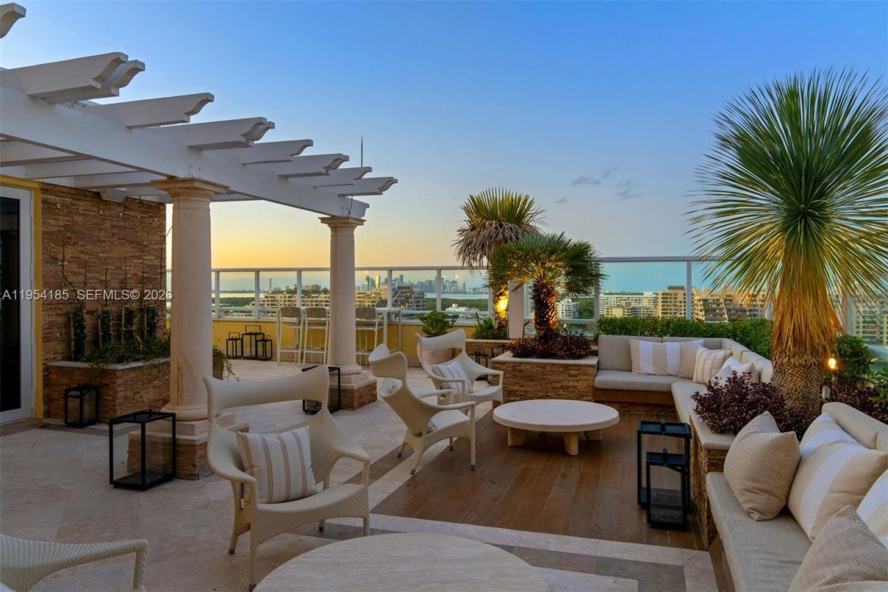 445 Grand Bay Drive, Unit PH-1A, Key Biscayne, FL 33149 Photo