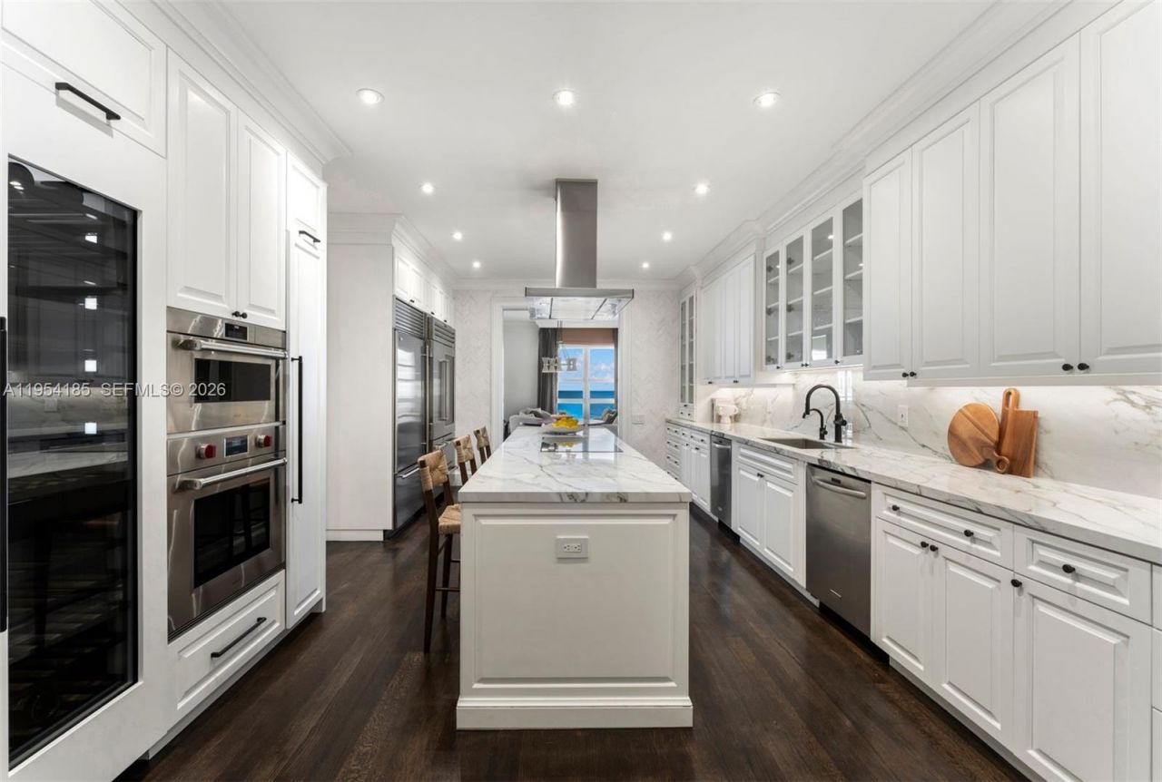 445 Grand Bay Drive, Unit PH-1A, Key Biscayne, FL 33149 Photo