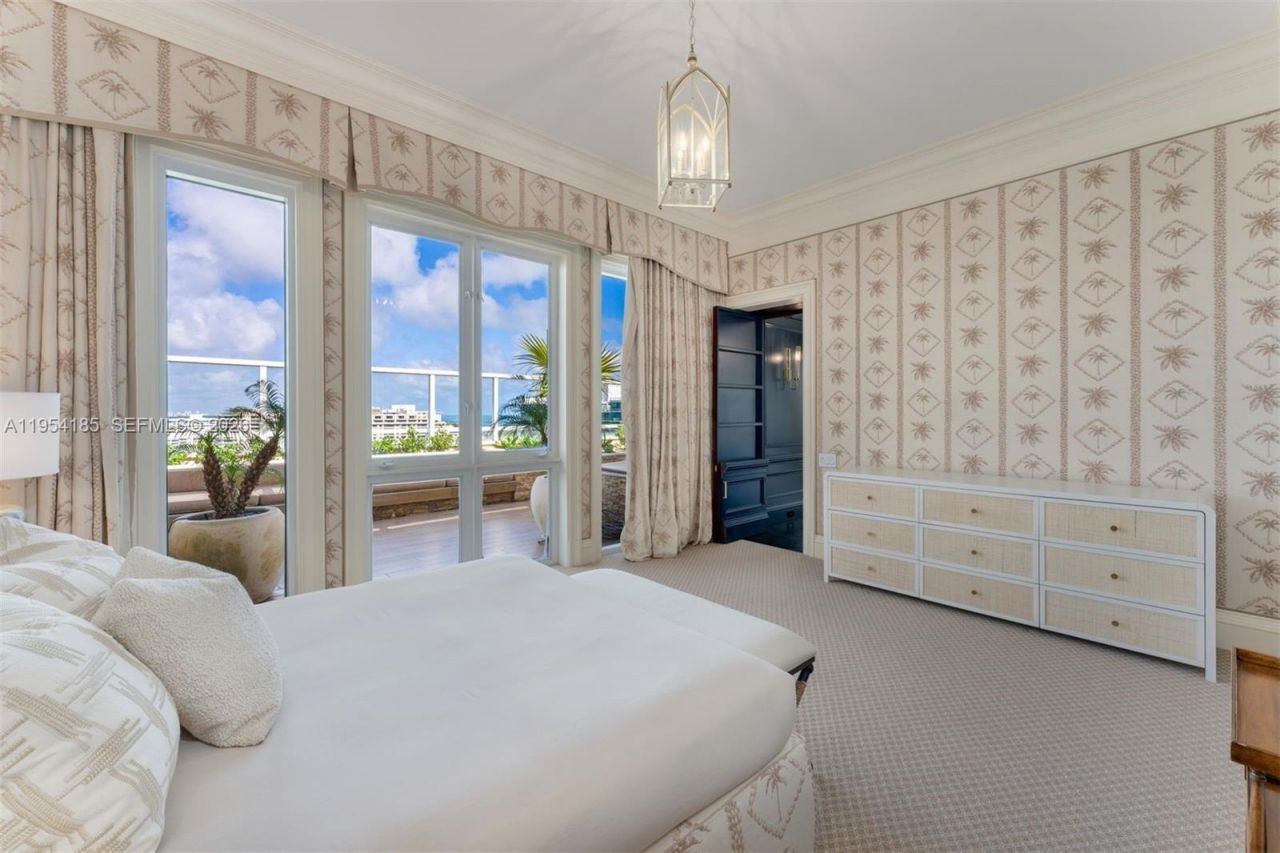 445 Grand Bay Drive, Unit PH-1A, Key Biscayne, FL 33149 Photo