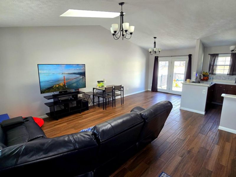 164 Meadow Creek Drive, Florence, KY 41042 Photo 14