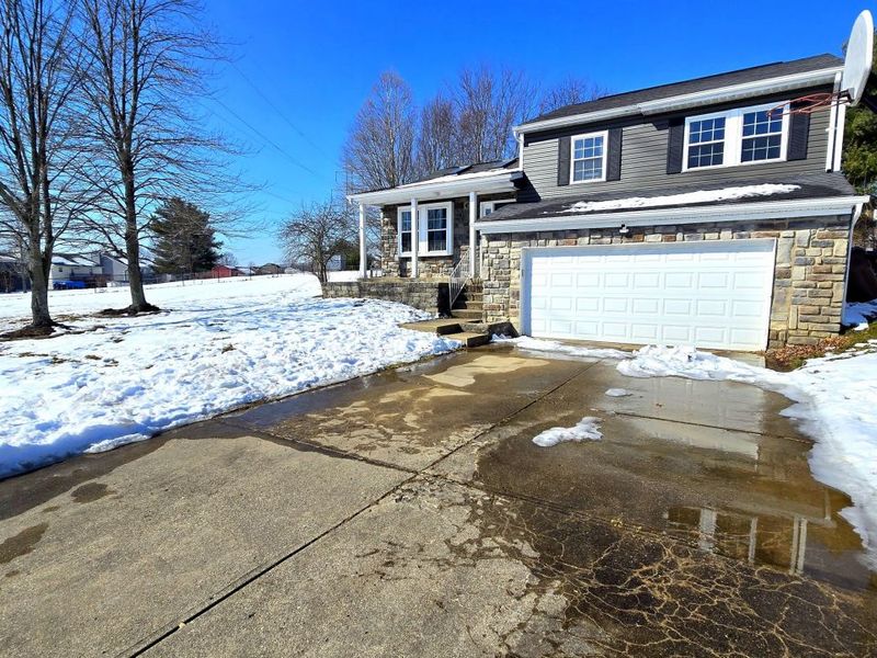 164 Meadow Creek Drive, Florence, KY 41042 Photo 4