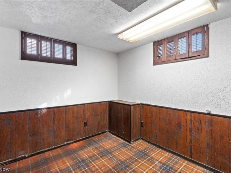 255 Taylor Road, Barberton, OH 44203 Photo 24