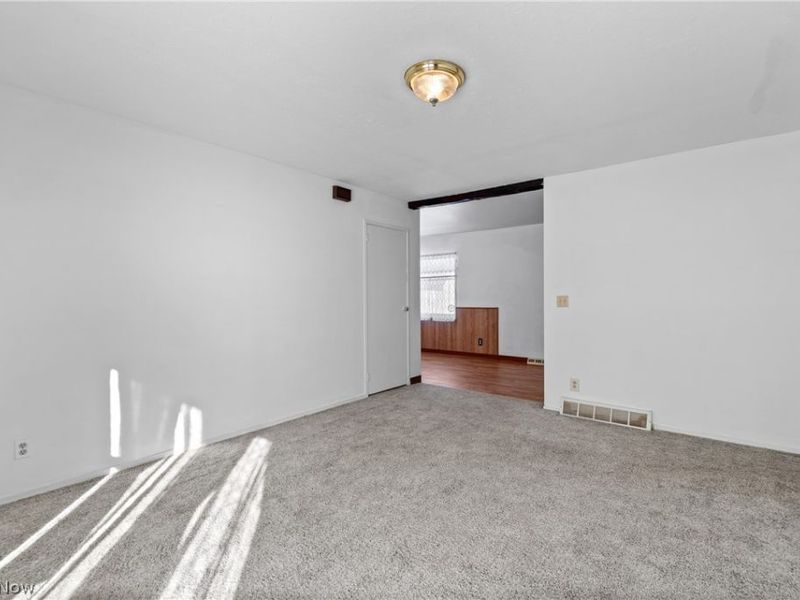 255 Taylor Road, Barberton, OH 44203 Photo 7