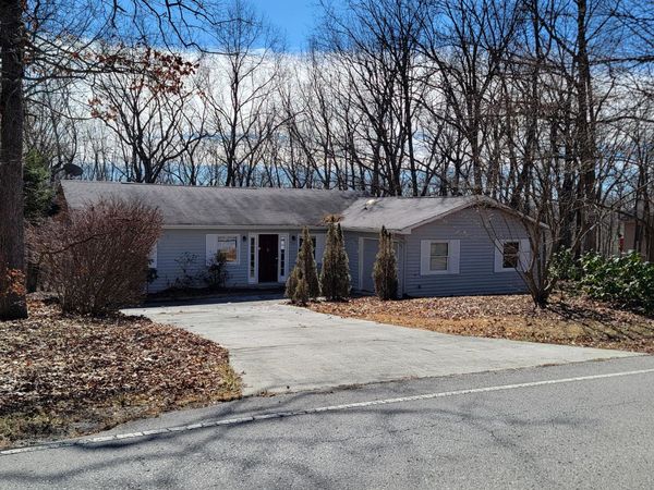 318 Lakeview Drive, Fairfield Glade, TN 38558