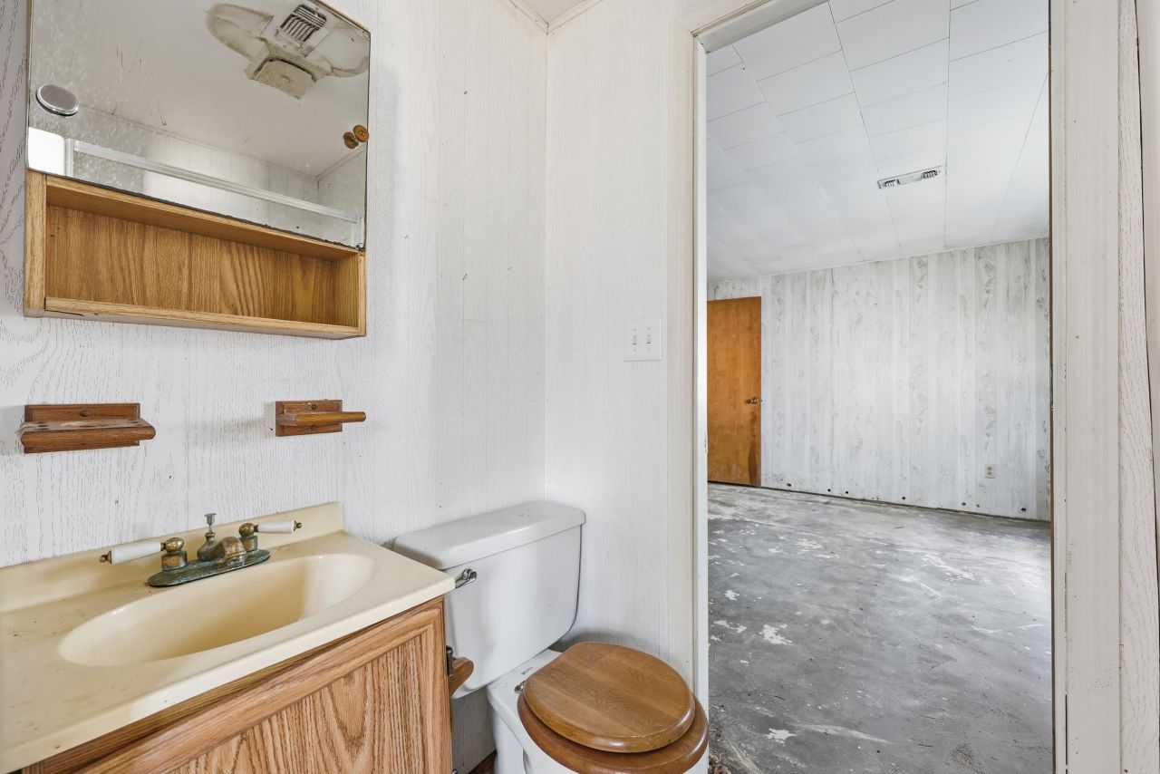 315 21st Ave. N Photo 16