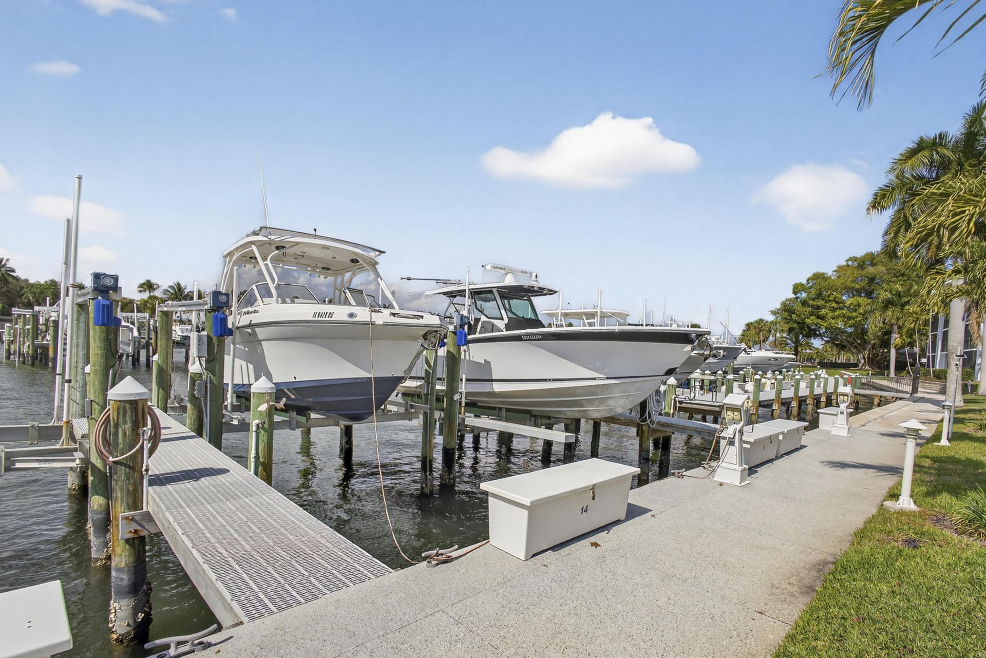 441 Bay Colony Drive N, Juno Beach, FL 33408 Photo