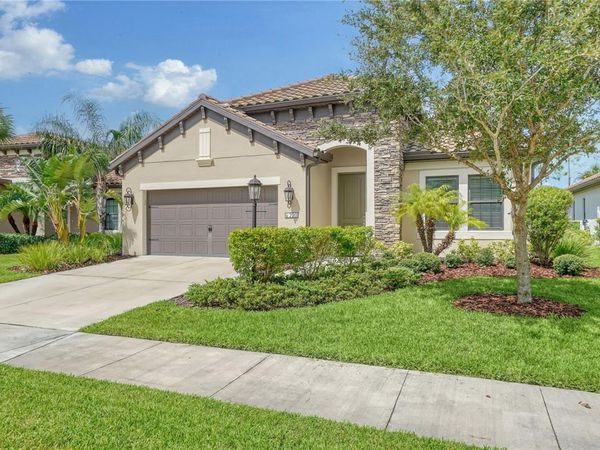 220 CAPRIANA COURT, NOKOMIS, FL 34275