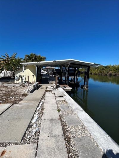 3900 Royal Palm Dr , Saint James City, FL 33956 Photo