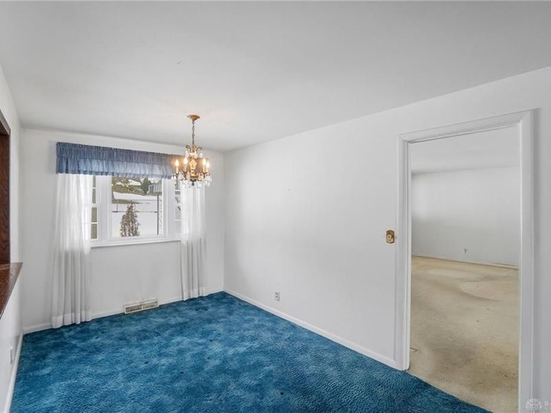 2222 Bending Willow Drive, Kettering, OH 45440 Photo 12