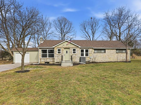 305 W Maple Street, Diamond, MO 64840