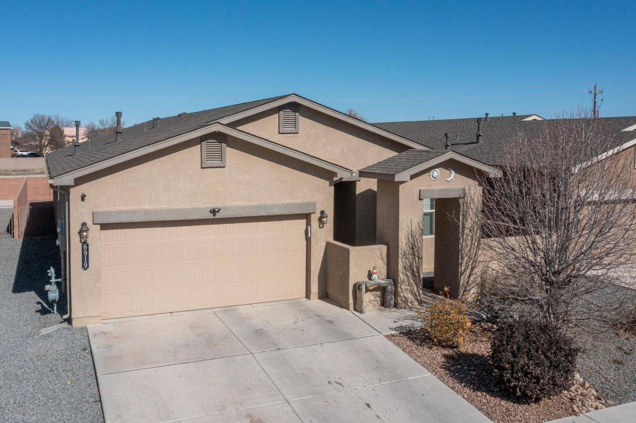 6919 Silver Moon Road Nw, Albuquerque, NM 87114 Main Photo