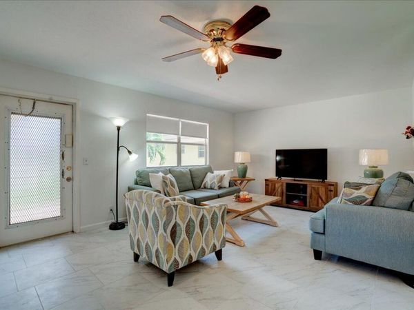 222 Saxony E, Unit 222, Delray Beach, FL 33446