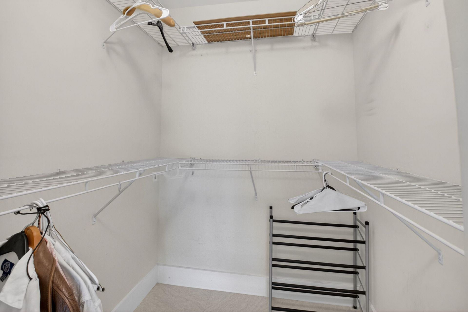 15453 Lakes Of Delray Boulevard, Unit 204, Delray Beach, FL 33484 Photo