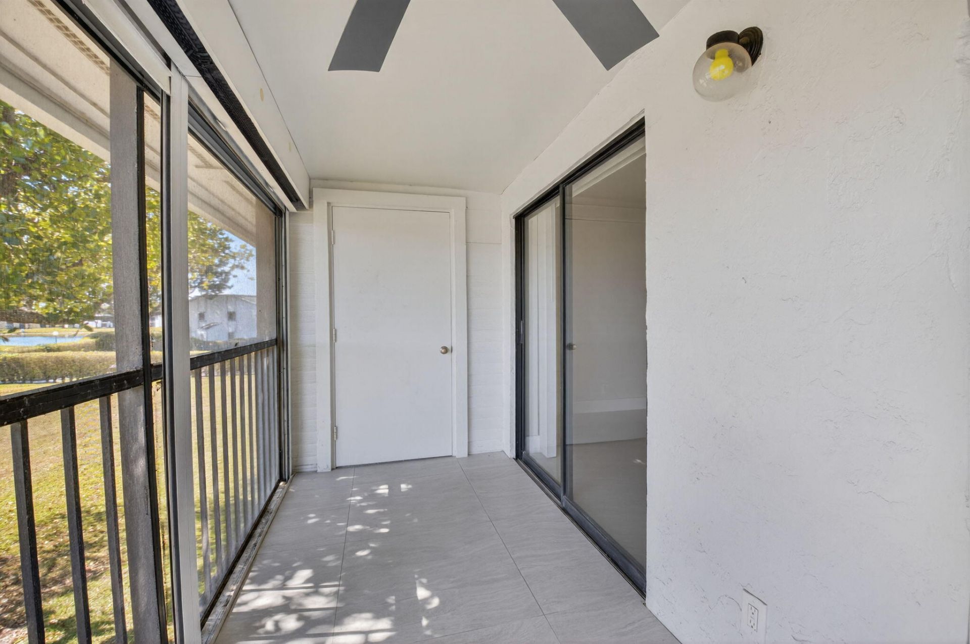 15453 Lakes Of Delray Boulevard, Unit 204, Delray Beach, FL 33484 Photo