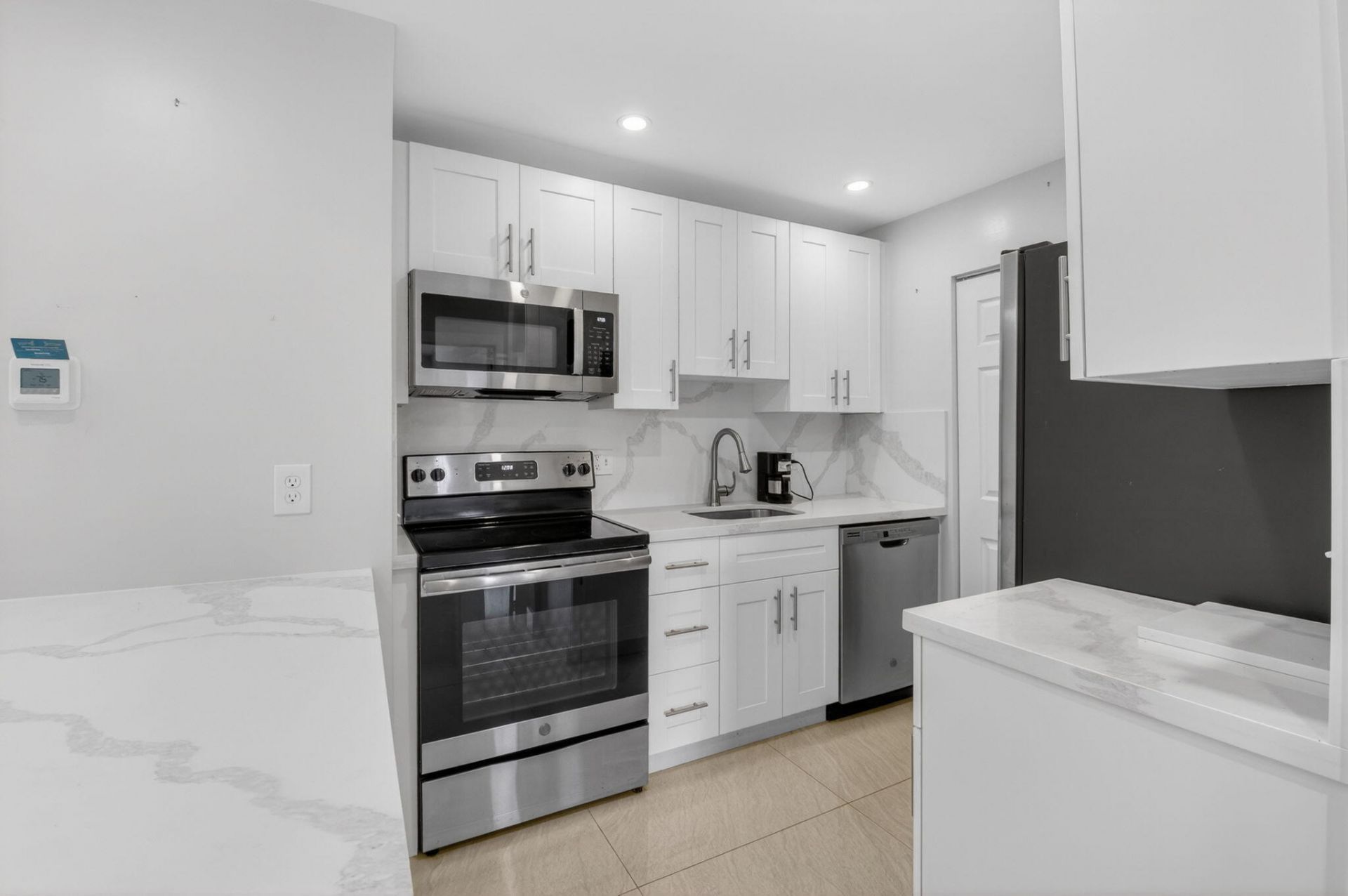15453 Lakes Of Delray Boulevard, Unit 204, Delray Beach, FL 33484 Photo
