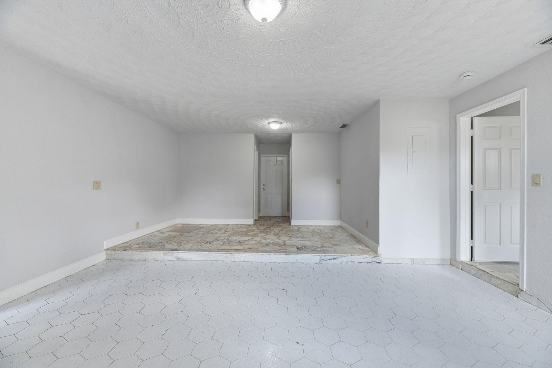 5735 Hayes Street, Hollywood, FL 33021 Photo