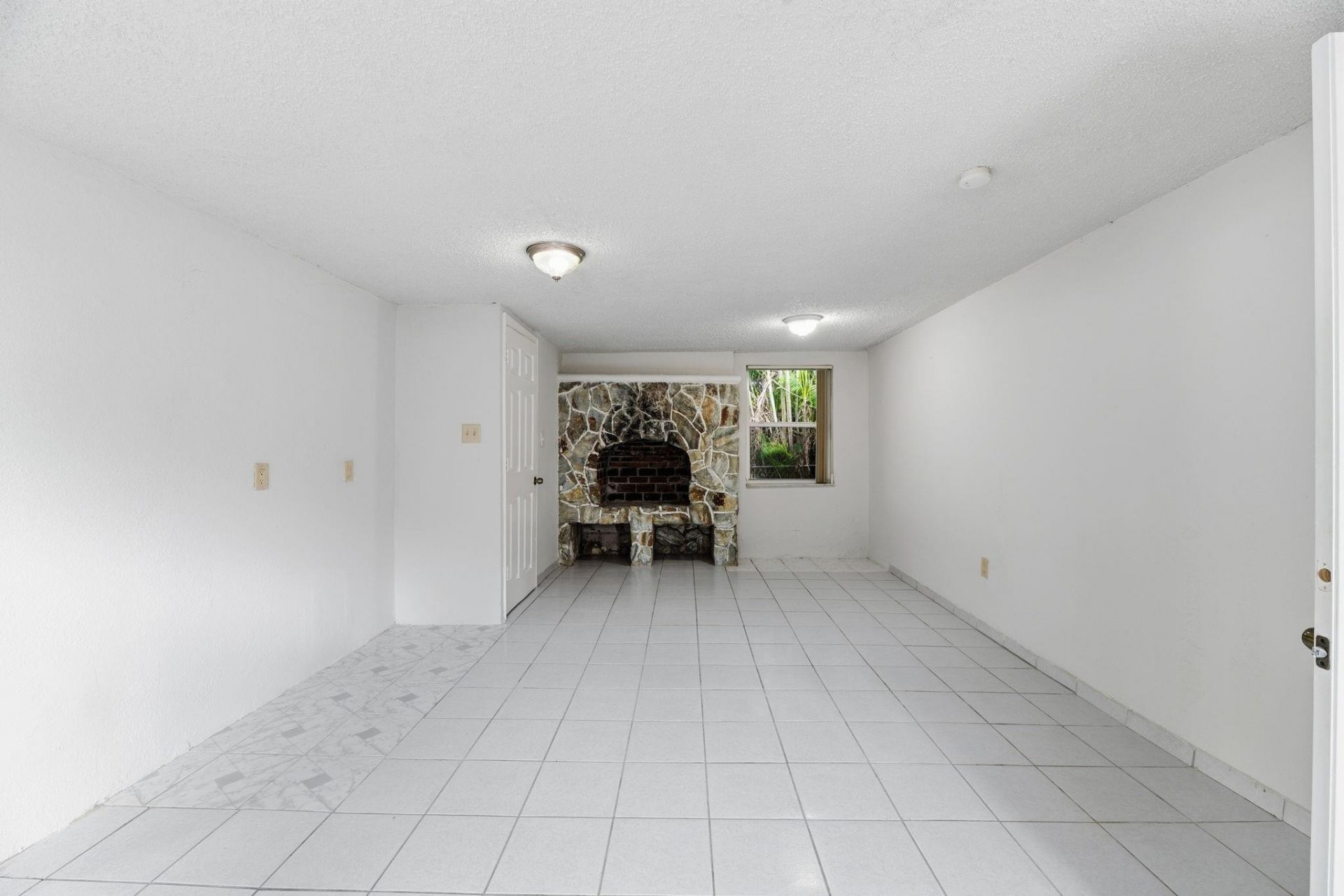 5735 Hayes Street, Hollywood, FL 33021 Photo